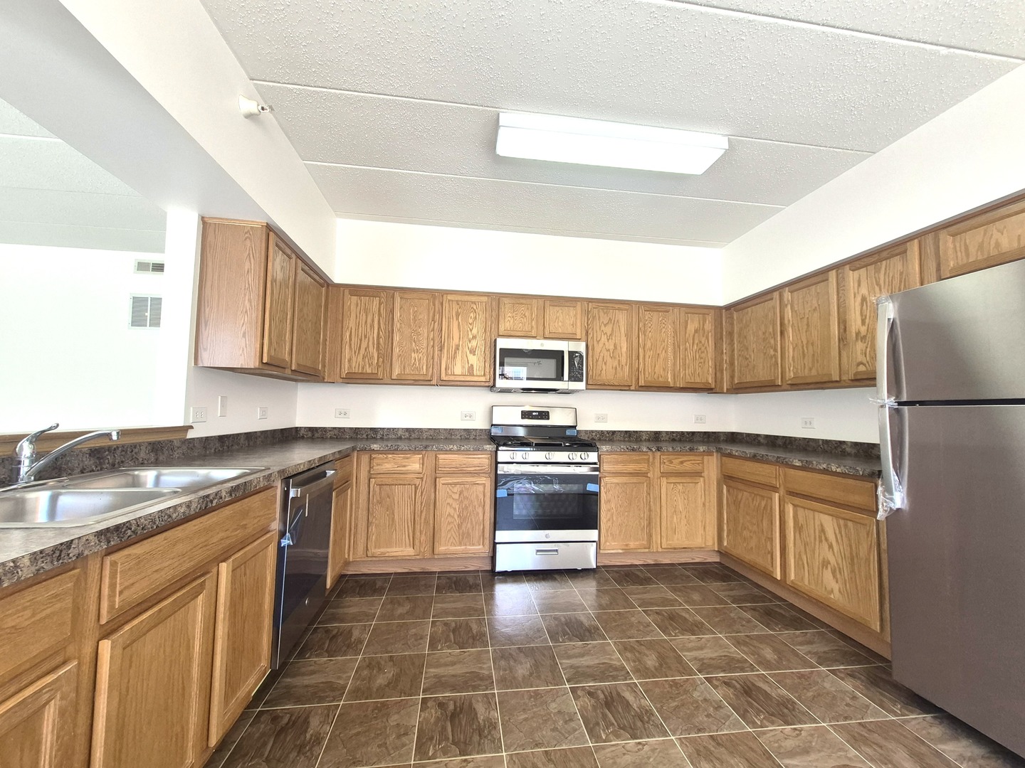 16610 Liberty Circle #1N, Orland Park, IL 60467