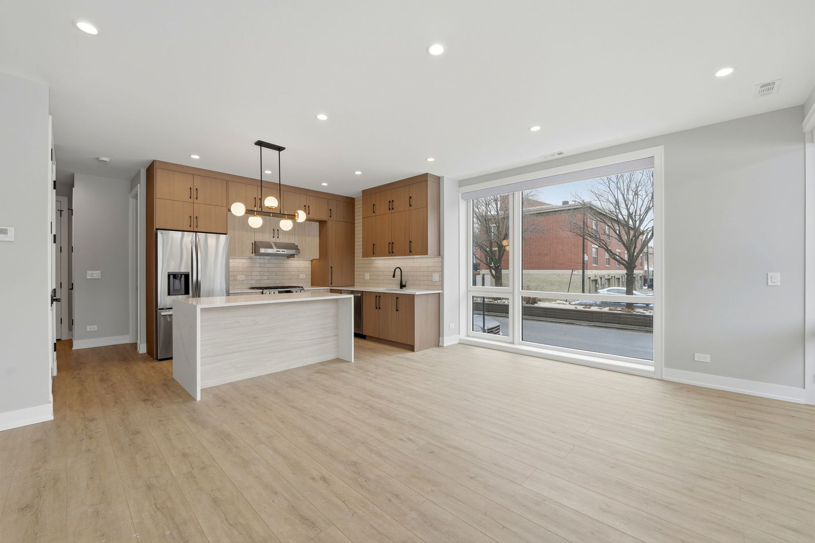 2355 W Flournoy Street #101, Chicago, IL 60612