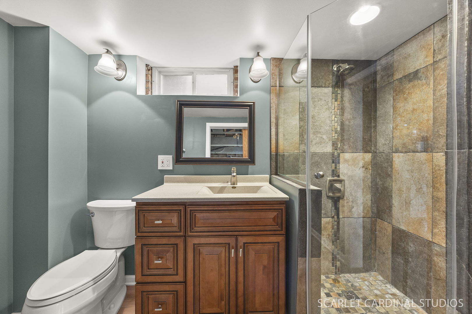 882 Hillside Avenue, Glen Ellyn, IL 60137