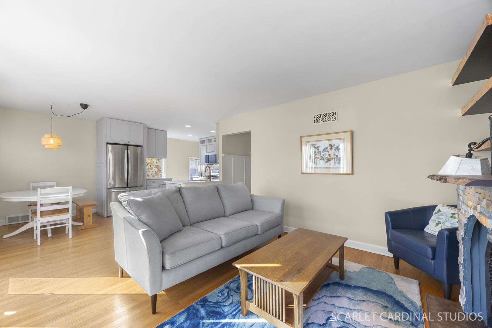 882 Hillside Avenue, Glen Ellyn, IL 60137