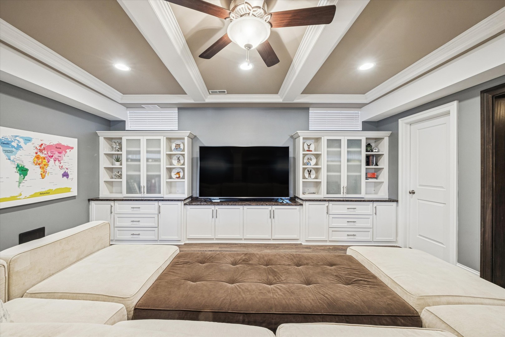 3900 Forest Avenue, Western Springs, IL 60558