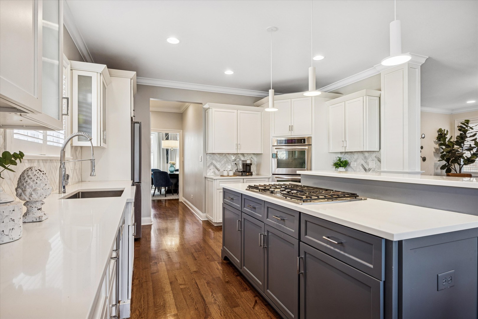 3900 Forest Avenue, Western Springs, IL 60558