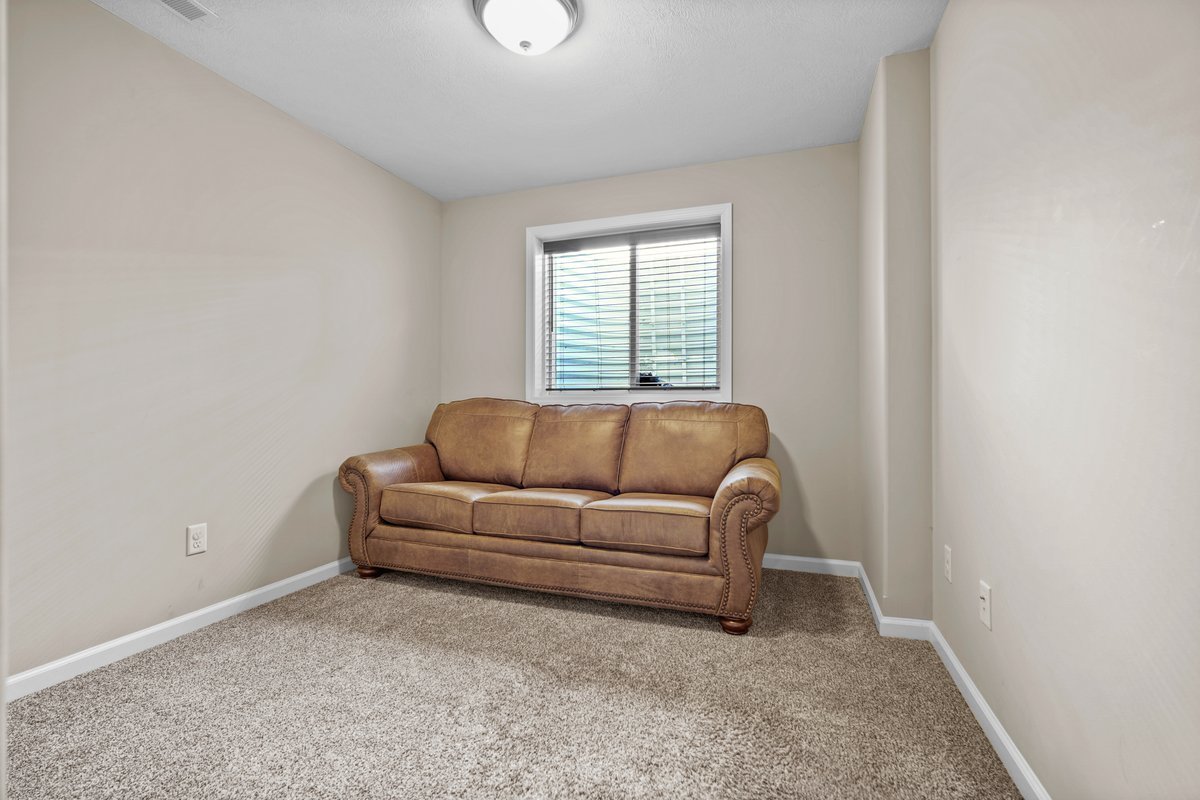 2311 Wirsing Way, Bloomington, IL 61704