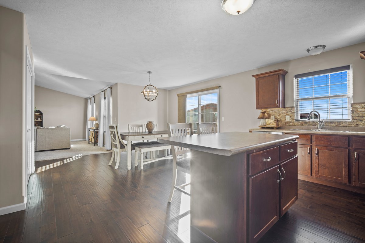 2311 Wirsing Way, Bloomington, IL 61704