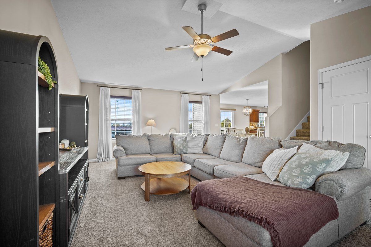 2311 Wirsing Way, Bloomington, IL 61704