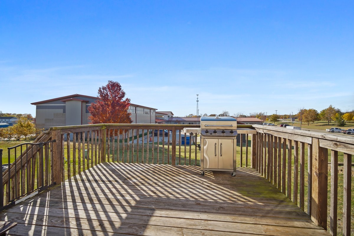 2311 Wirsing Way, Bloomington, IL 61704