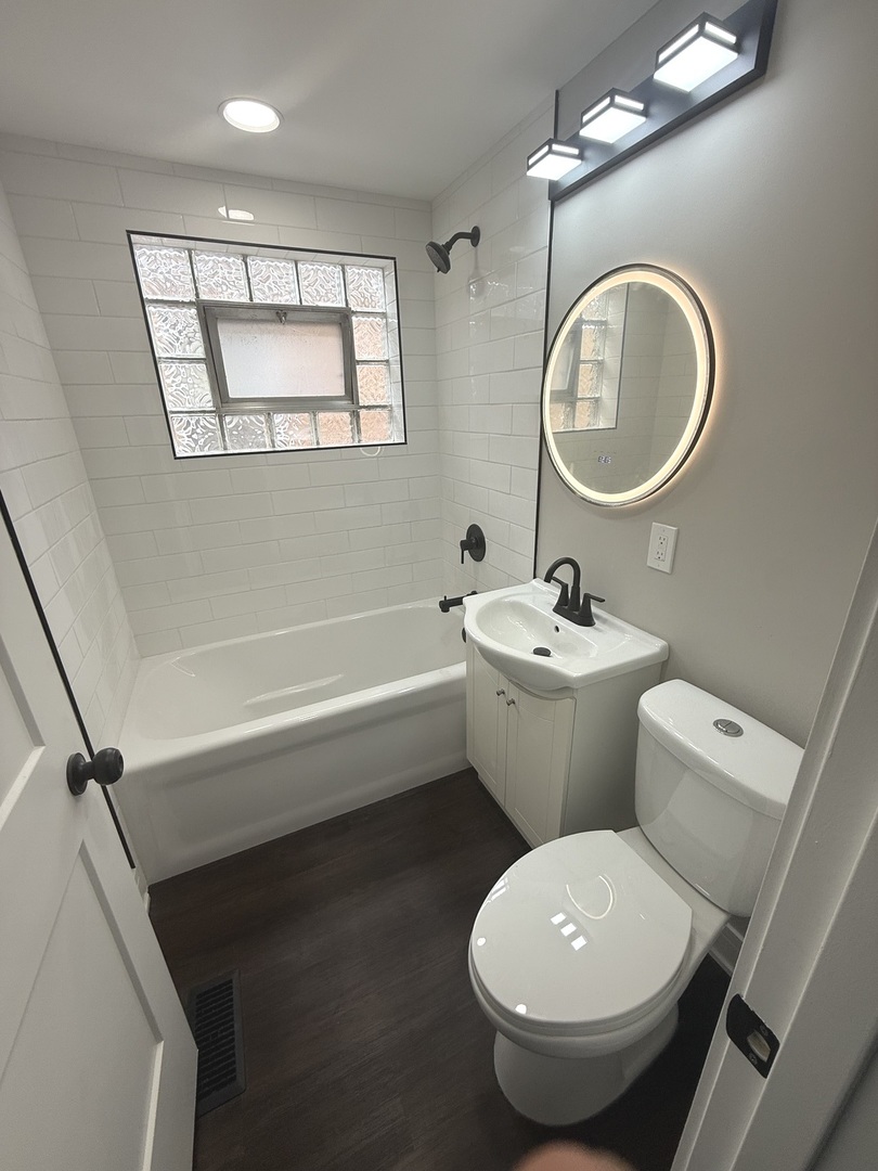 10531 S Morgan Street, Chicago, IL 60643