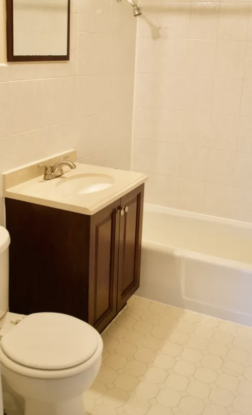 24119 W Hazelcrest Drive #100, Plainfield, IL 60544