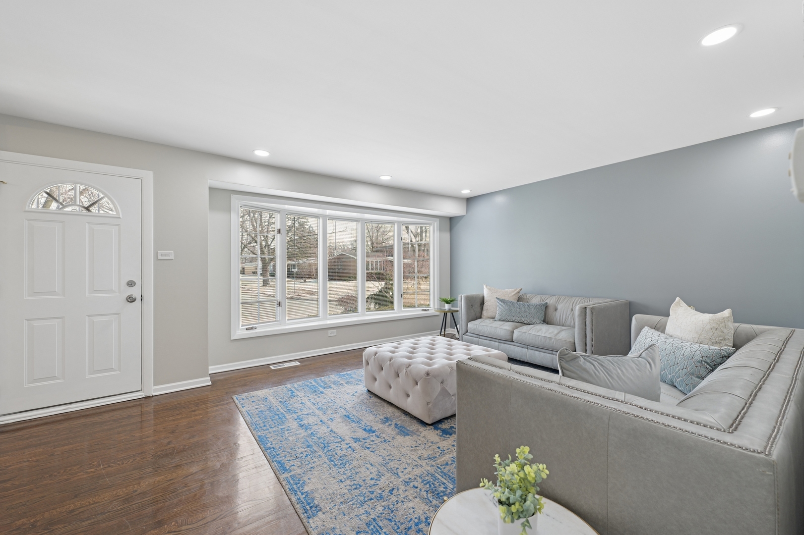 248 N Gay Court, Glenwood, IL 60425