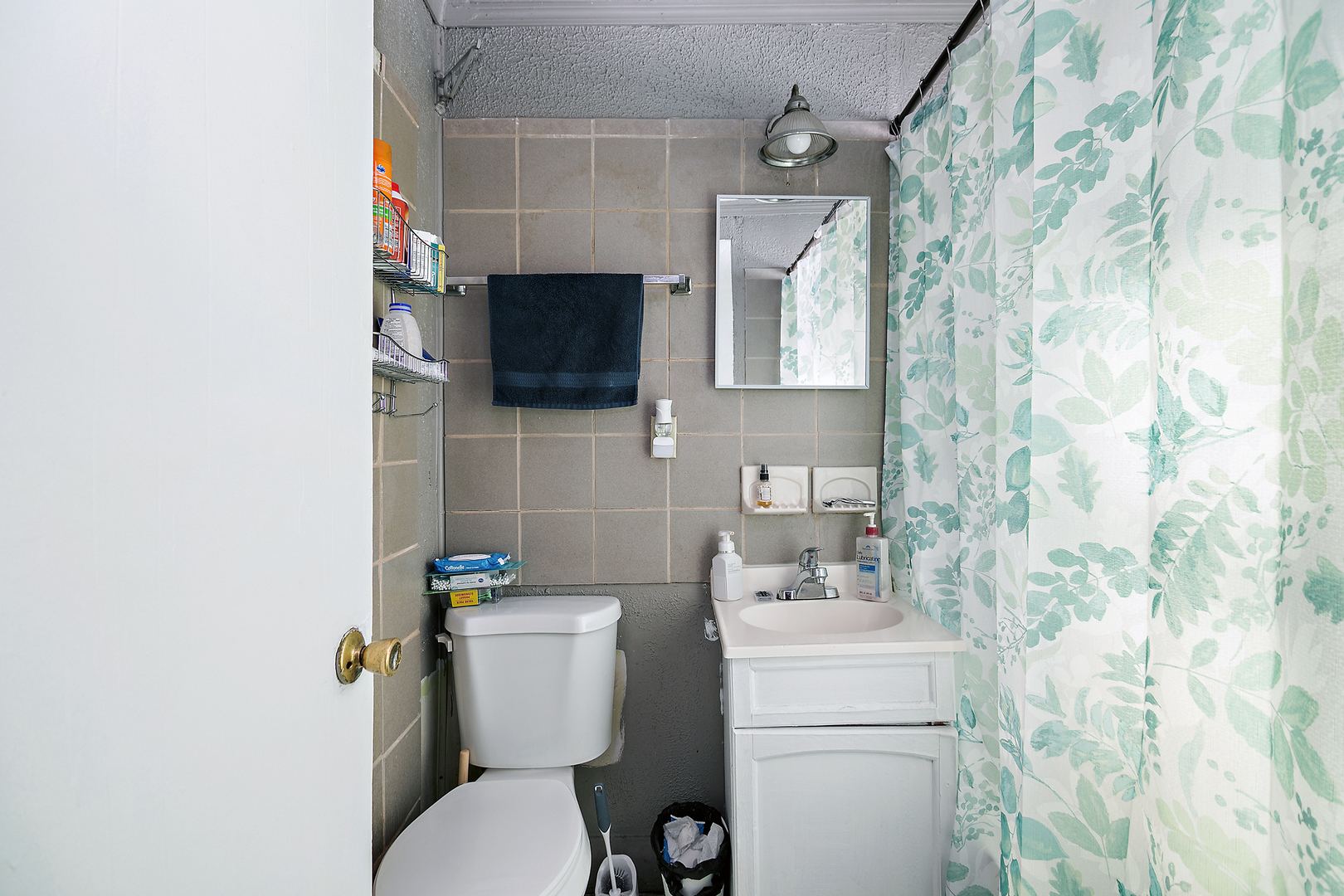 6237 S Ashland Avenue, Chicago, IL 60636