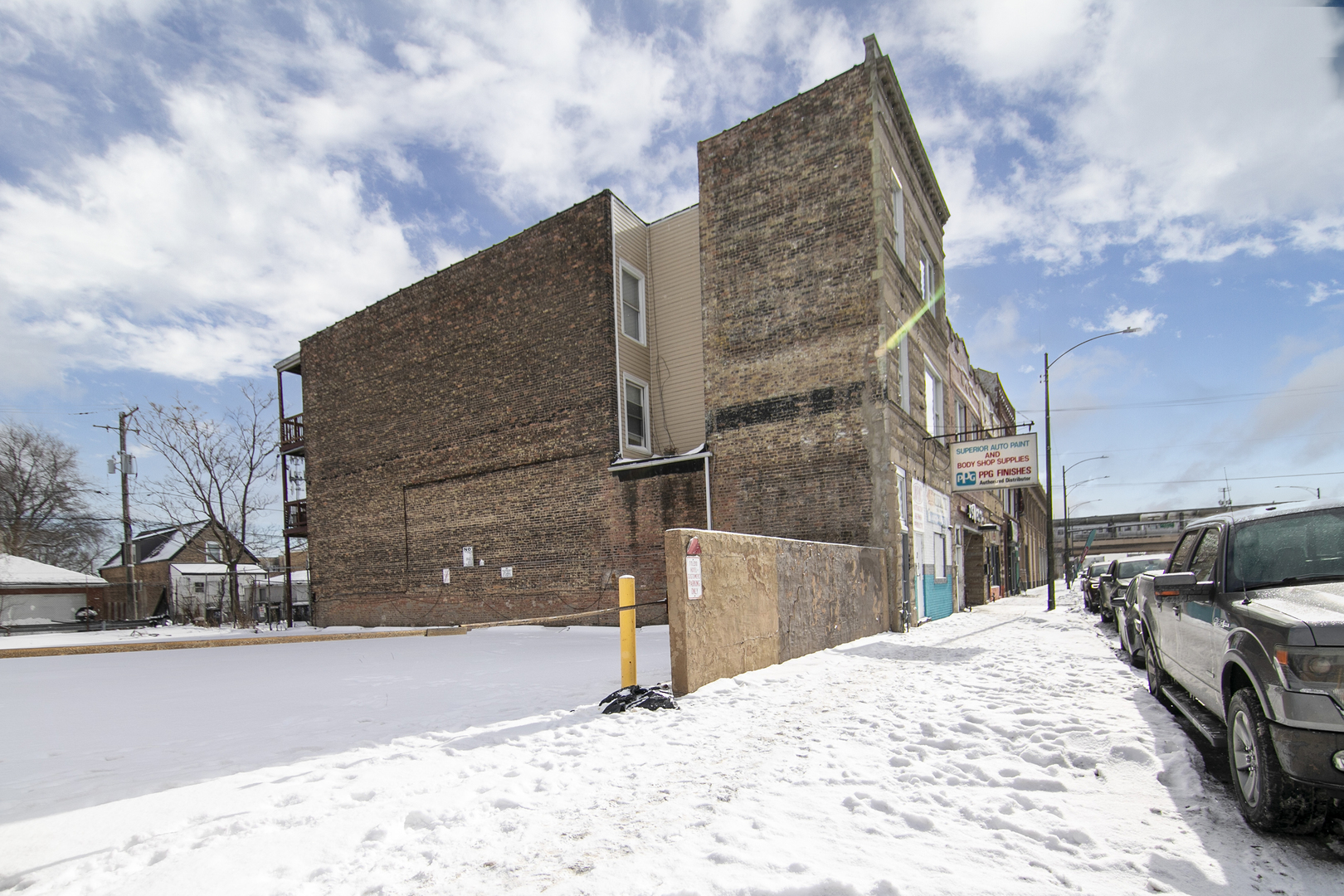 6237 S Ashland Avenue, Chicago, IL 60636