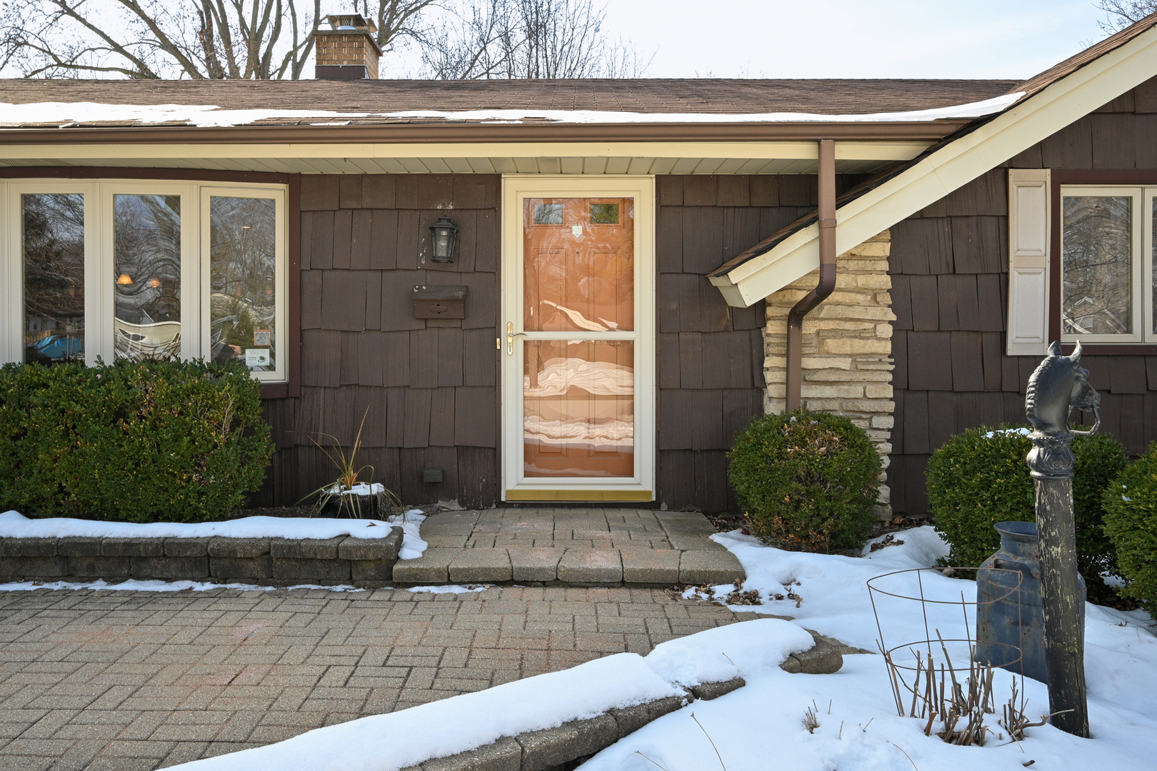 1727 Warwick Lane, Schaumburg, IL 60193