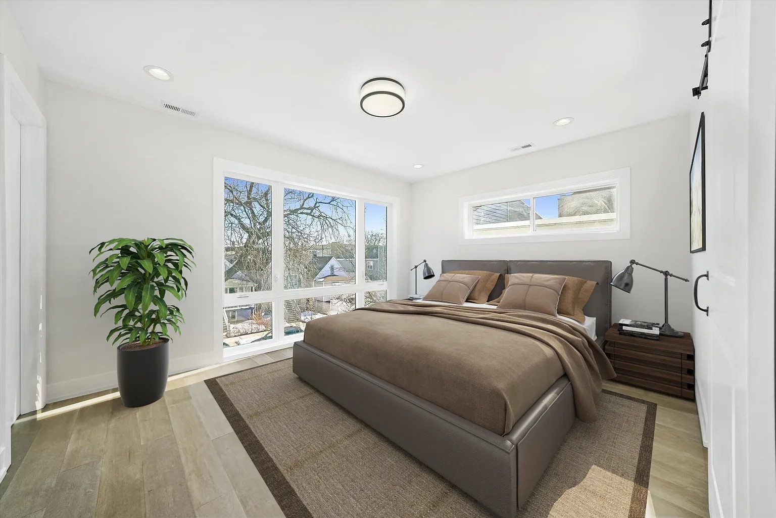 4222 N Bernard Street #2, Chicago, IL 60618