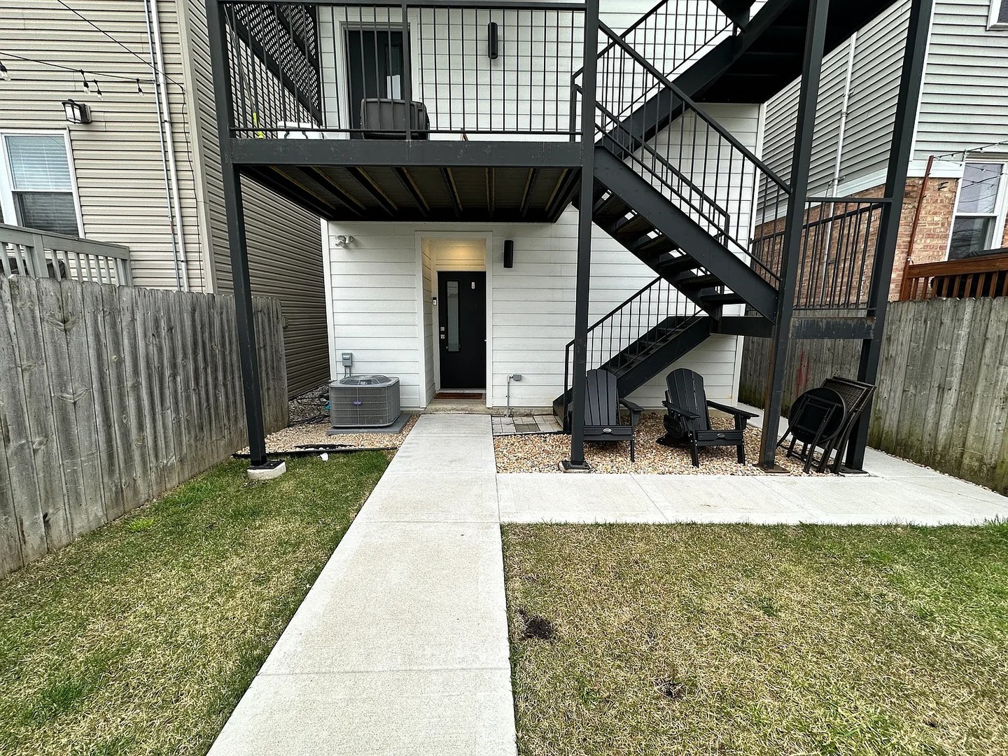 4222 N Bernard Street #2, Chicago, IL 60618