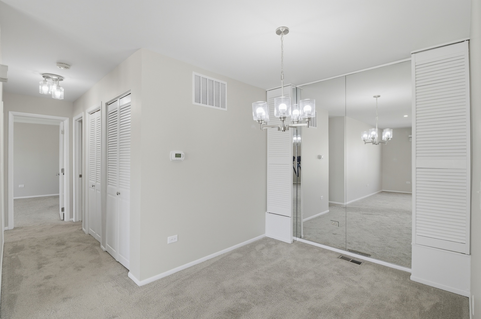 205 Nantucket Harbor #205, Schaumburg, IL 60193