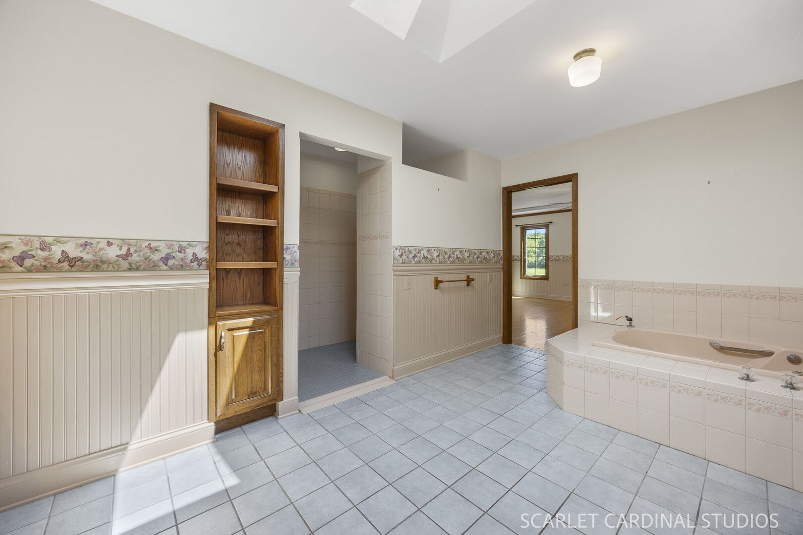6N368 Oakwood Drive, Campton Hills, IL 60175