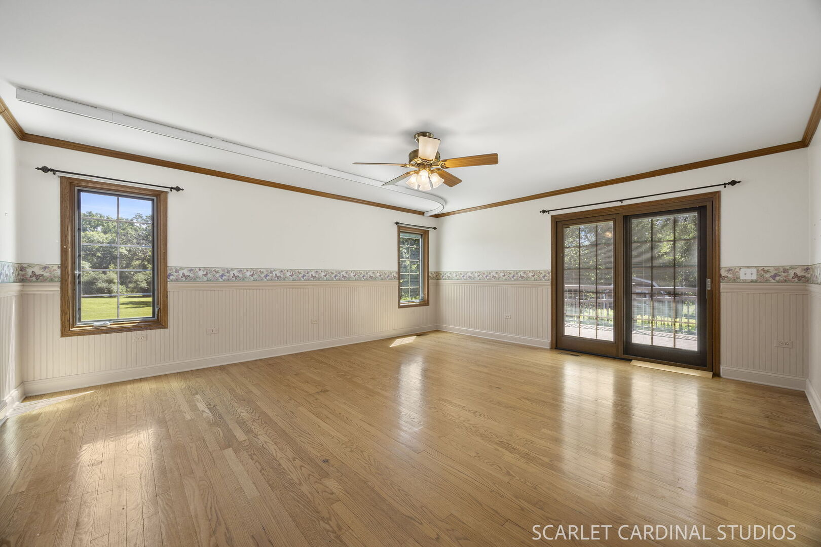 6N368 Oakwood Drive, Campton Hills, IL 60175