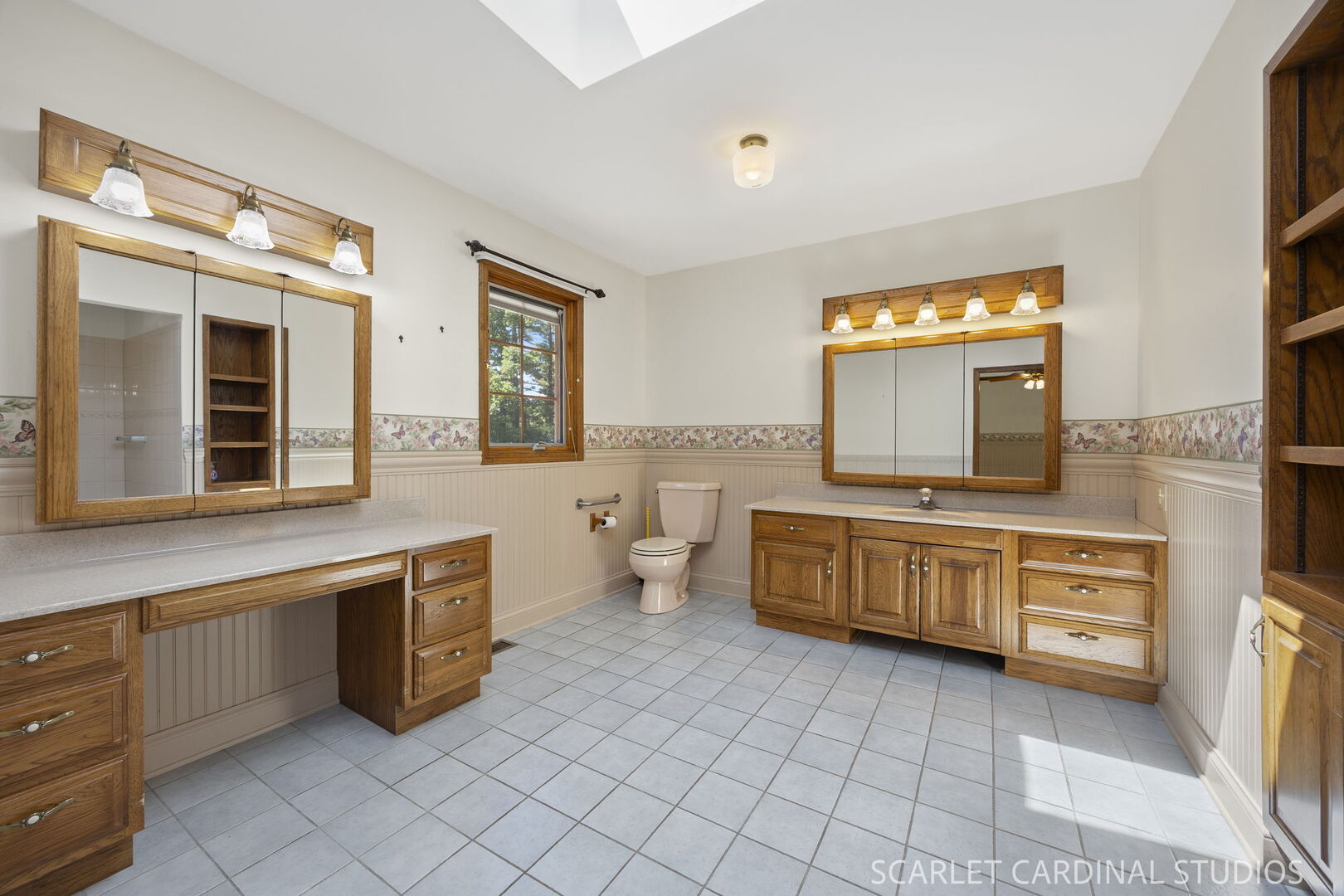 6N368 Oakwood Drive, Campton Hills, IL 60175