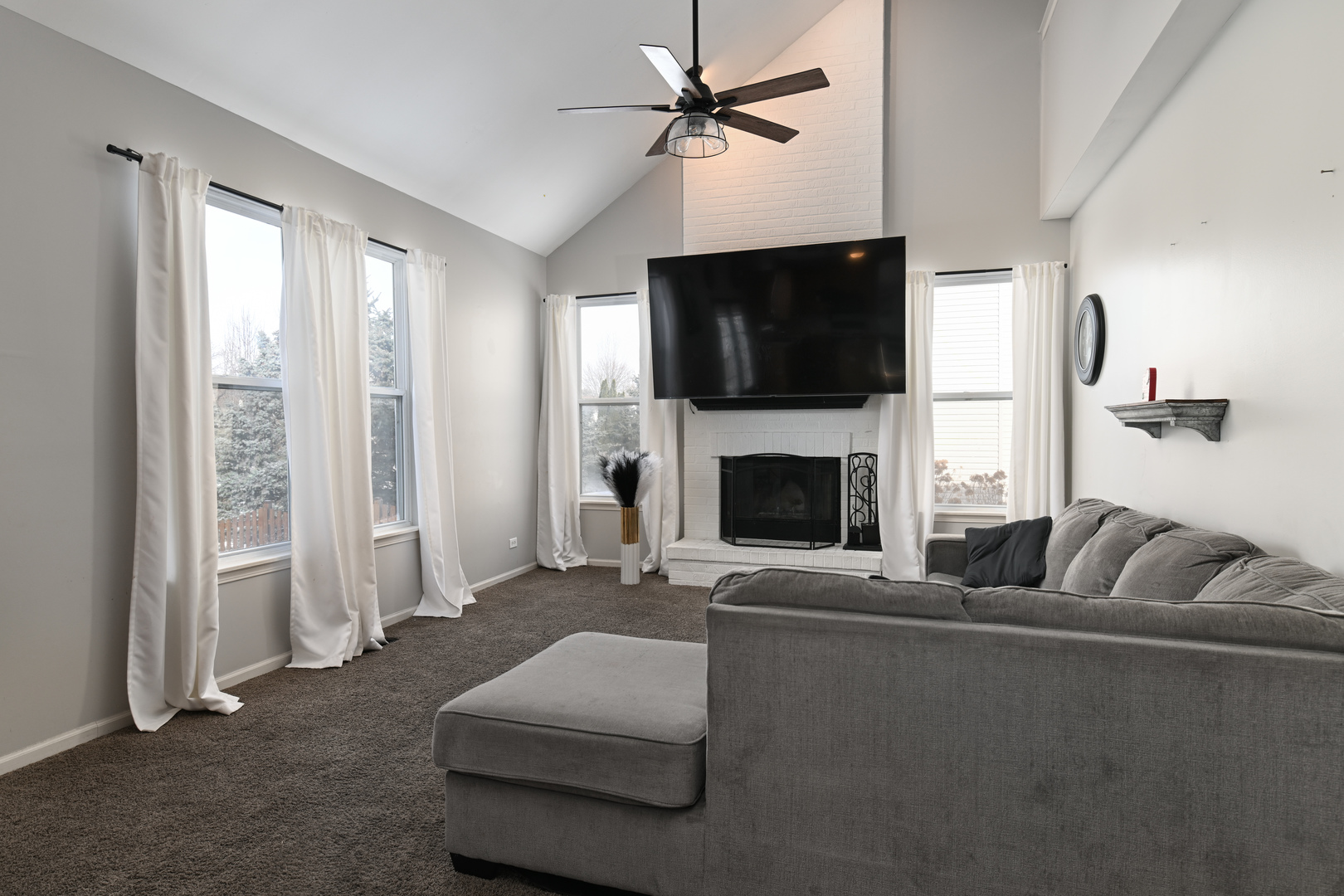 24050 W Champion Drive, Plainfield, IL 60585