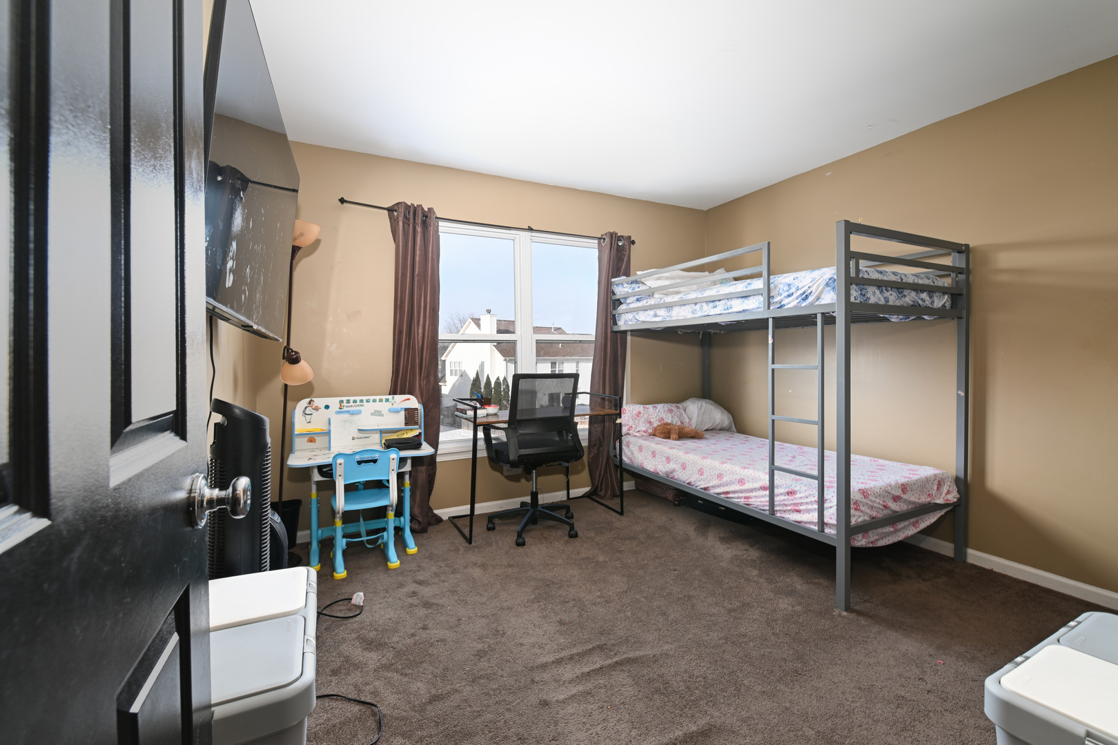 24050 W Champion Drive, Plainfield, IL 60585