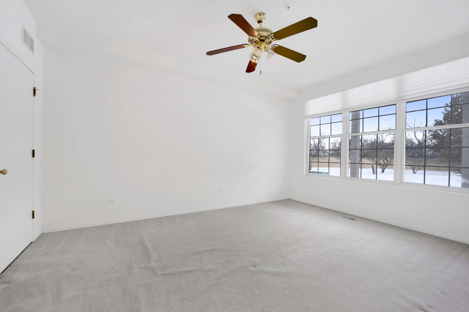 51 Arboretum Drive, Lombard, IL 60148