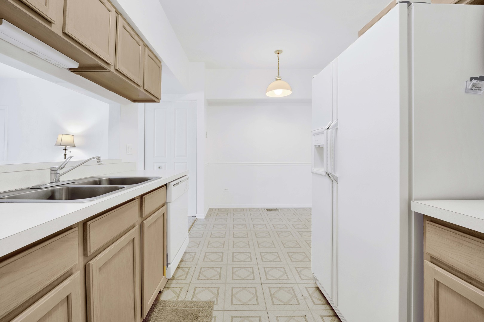 51 Arboretum Drive, Lombard, IL 60148