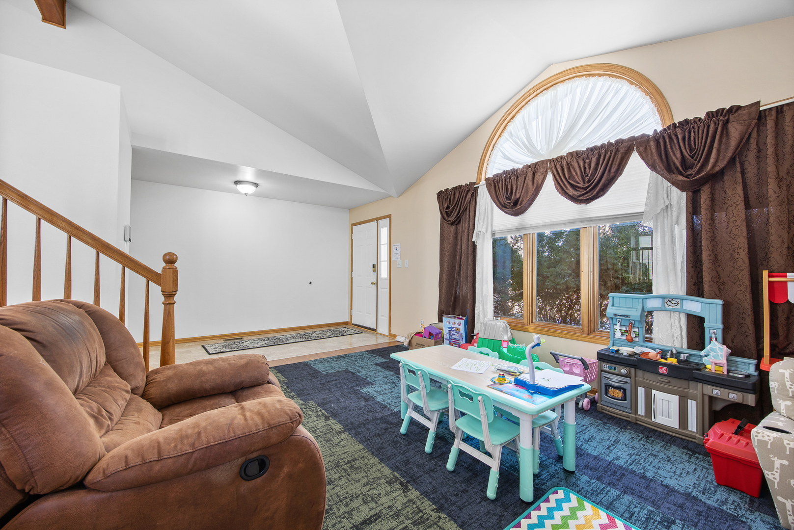 520 High Grove Drive, Minooka, IL 60447