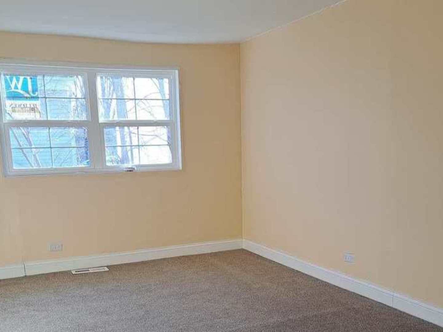 2015 Berkshire Circle #H, Carpentersville, IL 60110