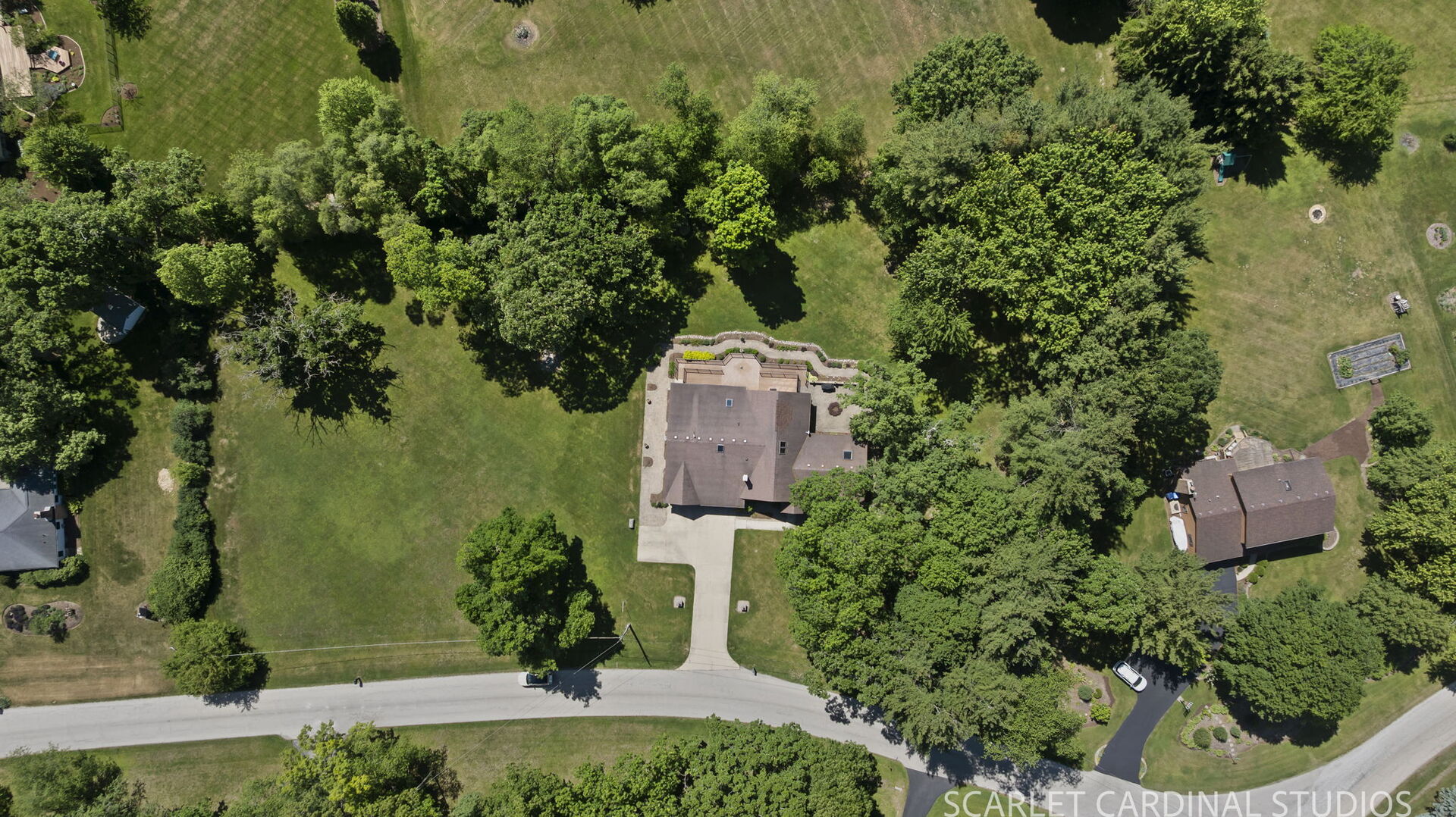 6N368 Oakwood Drive, Campton Hills, IL 60175