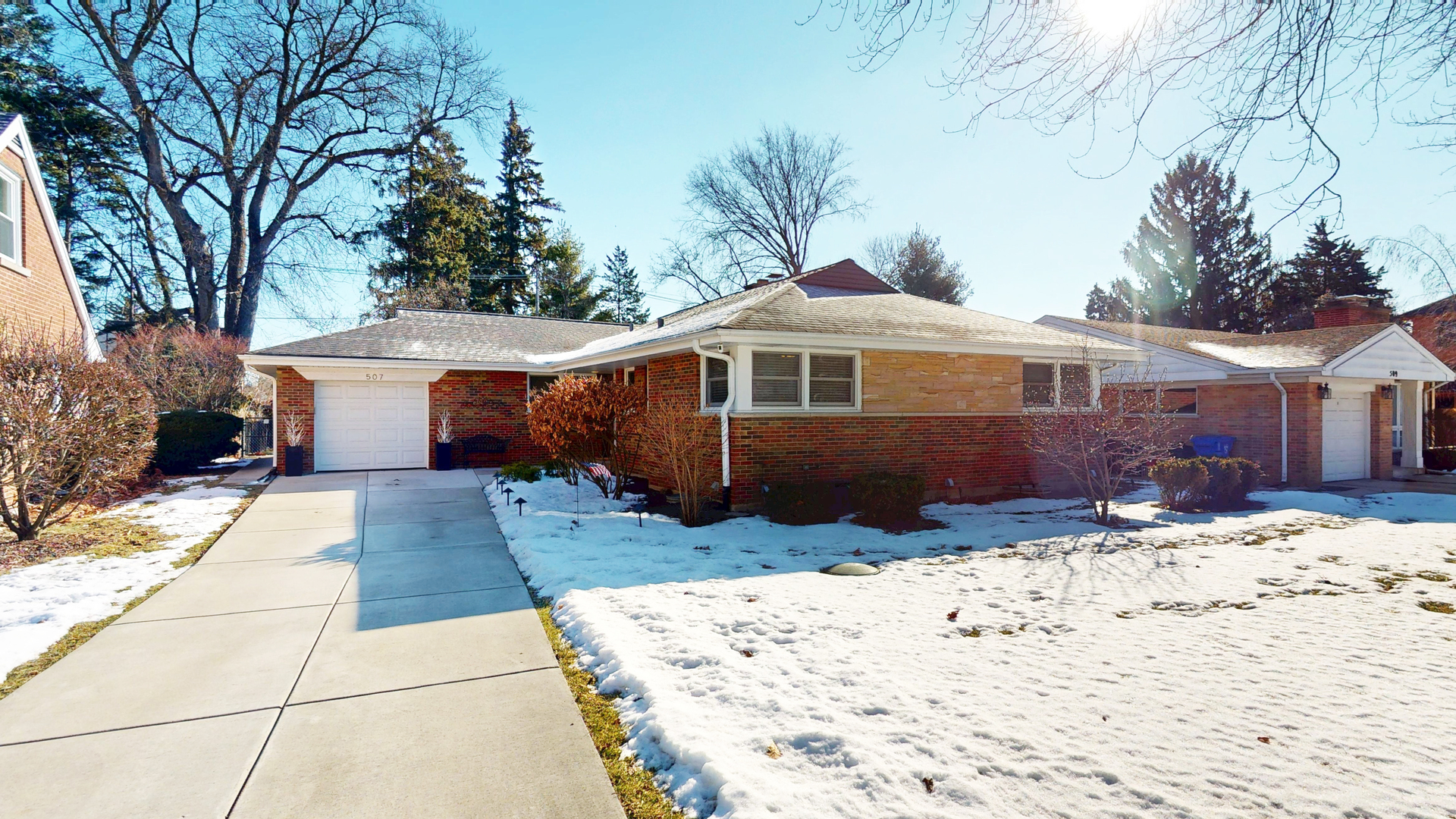507 S I Oka Avenue, Mount Prospect, IL 60056