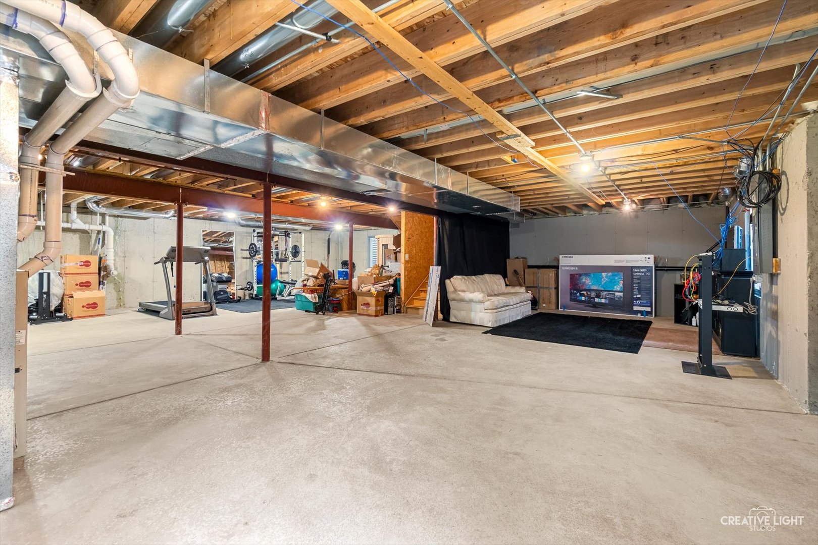 810 Georgetown Drive, Oswego, IL 60543