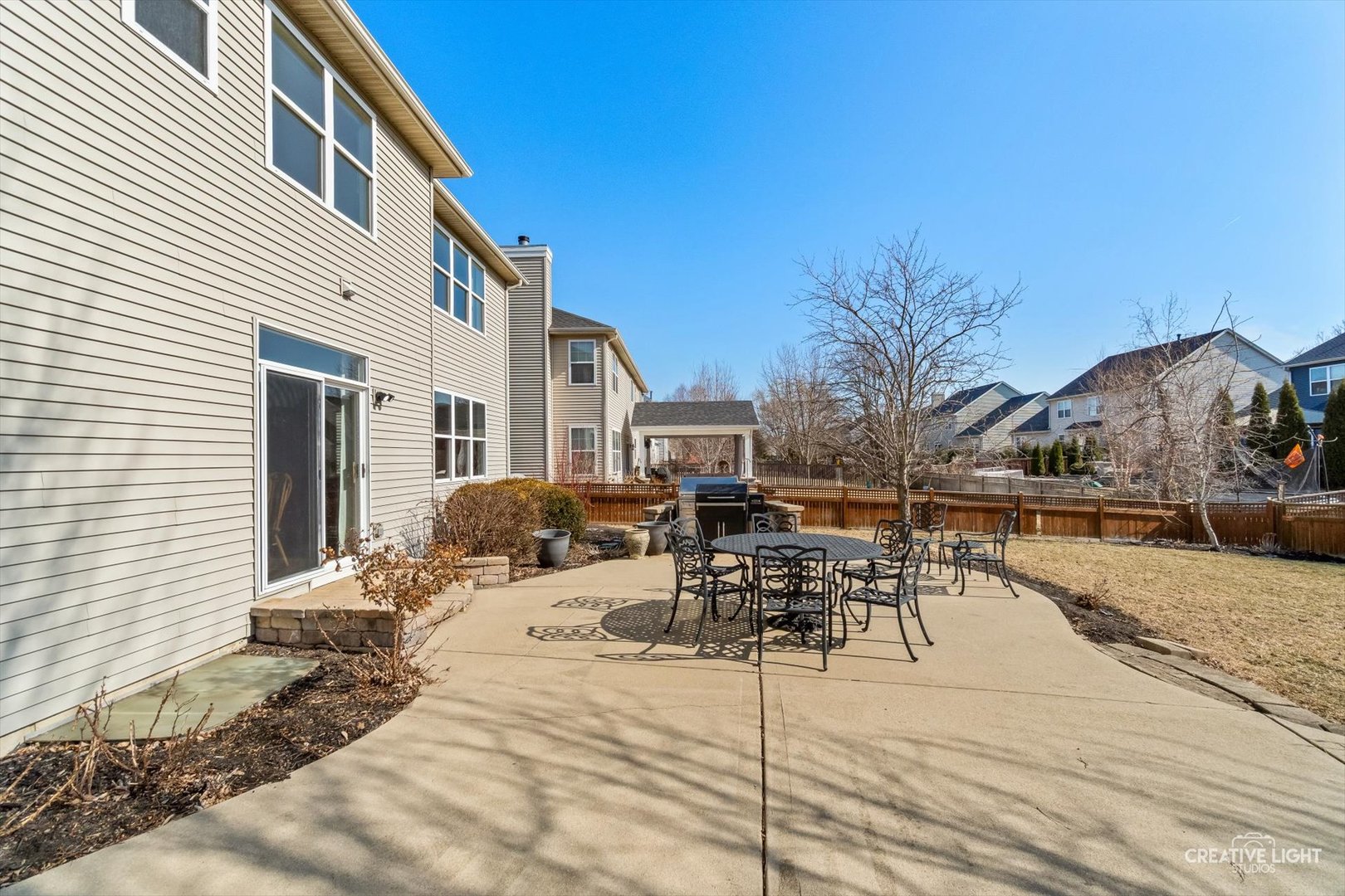 810 Georgetown Drive, Oswego, IL 60543