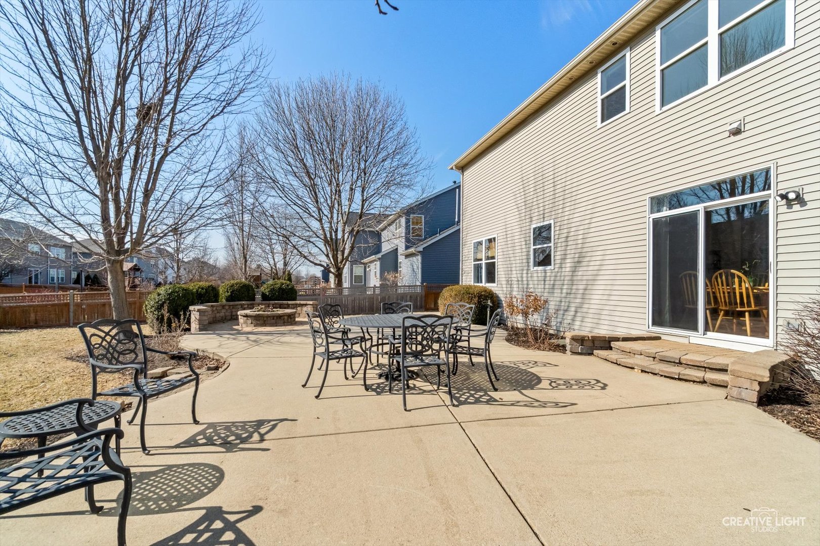 810 Georgetown Drive, Oswego, IL 60543