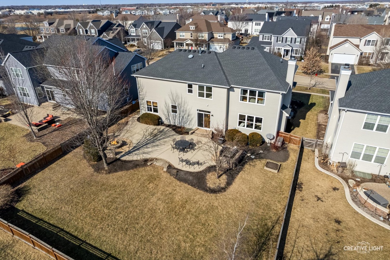 810 Georgetown Drive, Oswego, IL 60543