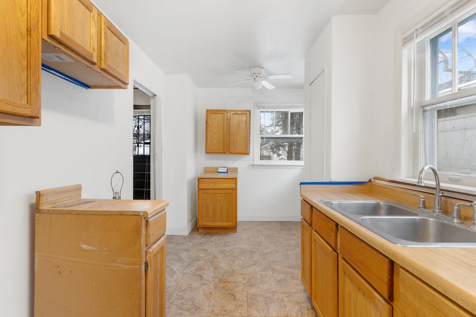 16781 Head Street, Hazel Crest, IL 60429