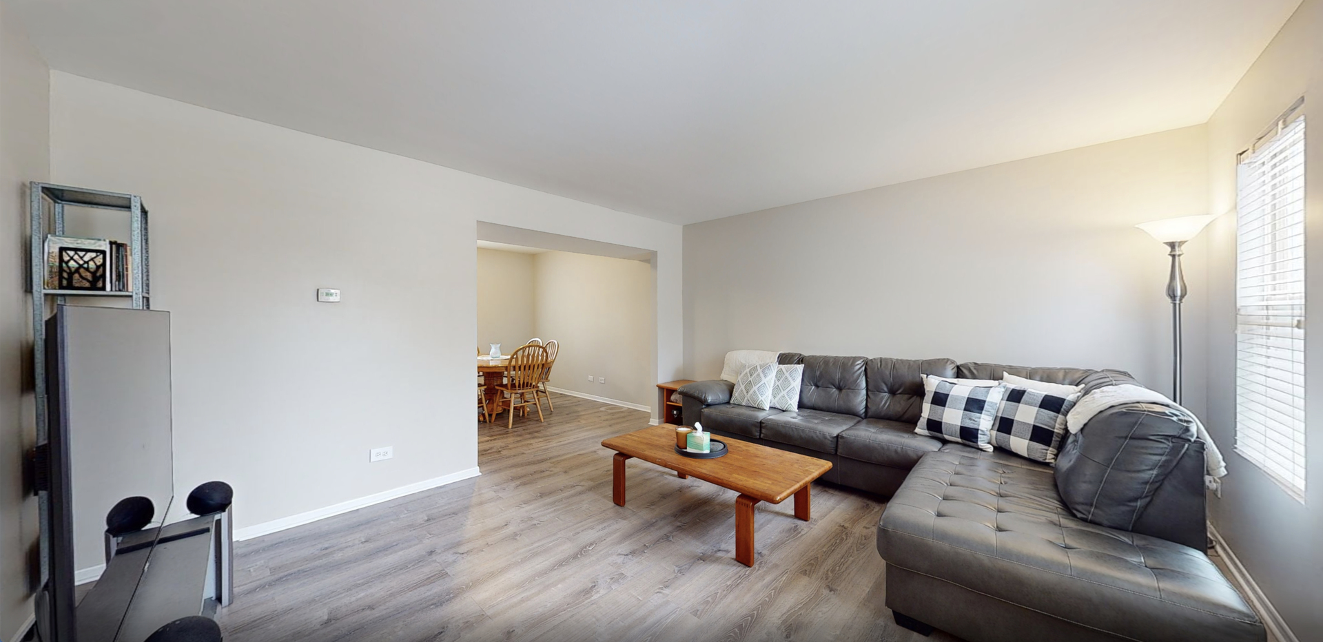 2190 N Heartland Path, Lake Villa, IL 60046