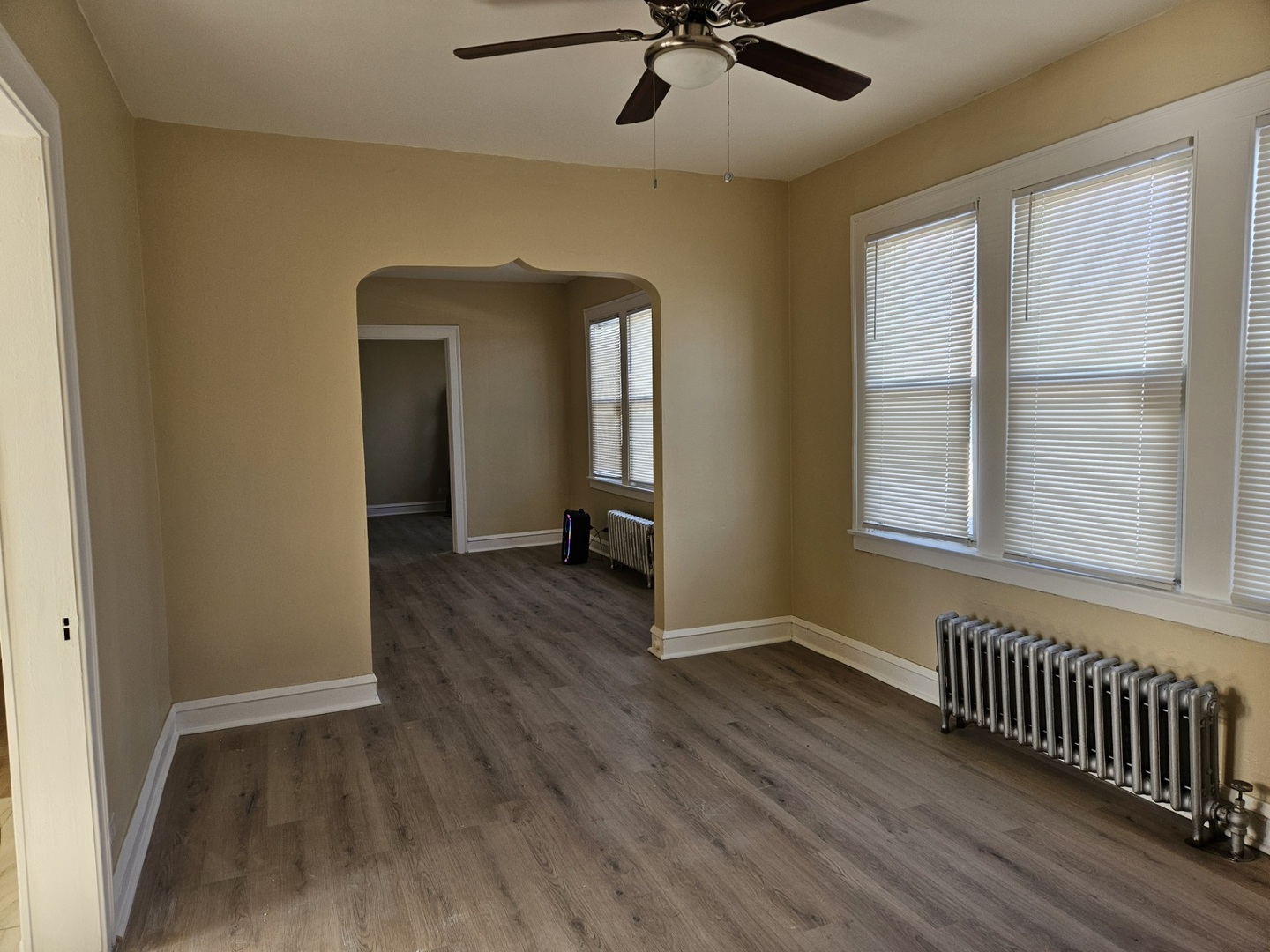 10000 S Michigan Avenue #1, Chicago, IL 60628