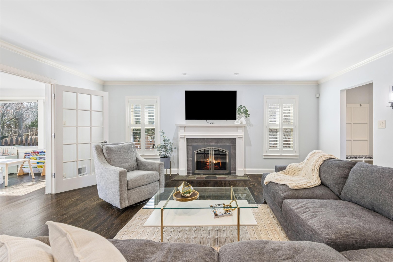 271 Sunset Avenue, Glen Ellyn, IL 60137