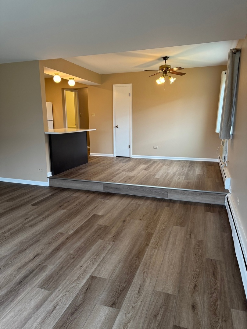 9731 90th Avenue #1S, Palos Hills, IL 60465