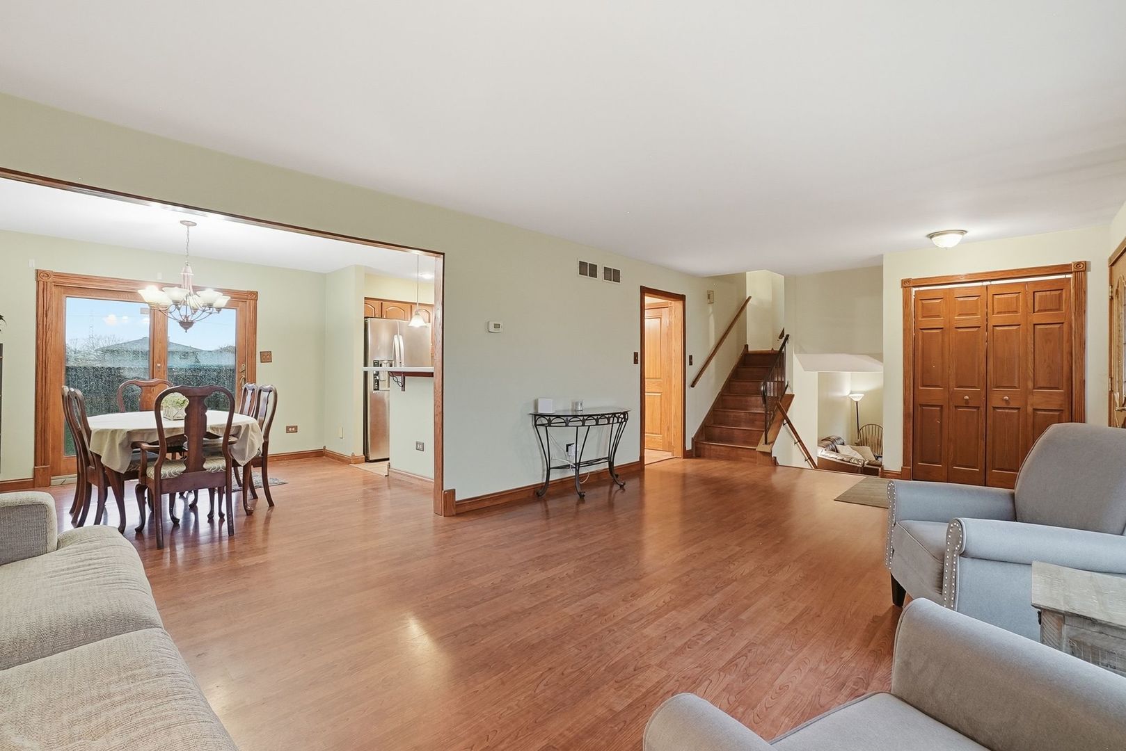 16236 Princeton Avenue, Tinley Park, IL 60477