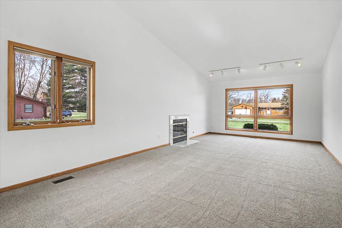 1816 Doris Road, Sandwich, IL 60548