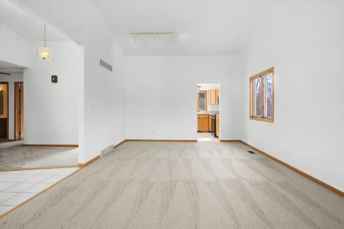 1816 Doris Road, Sandwich, IL 60548