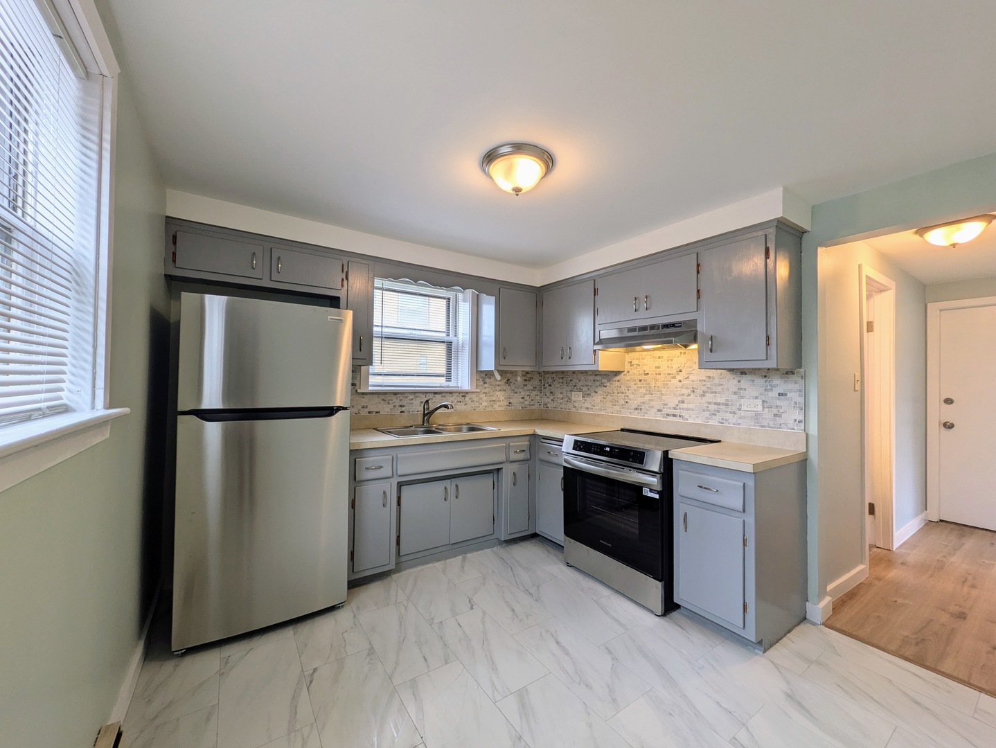 11840 S Karlov Avenue #BW, Alsip, IL 60803