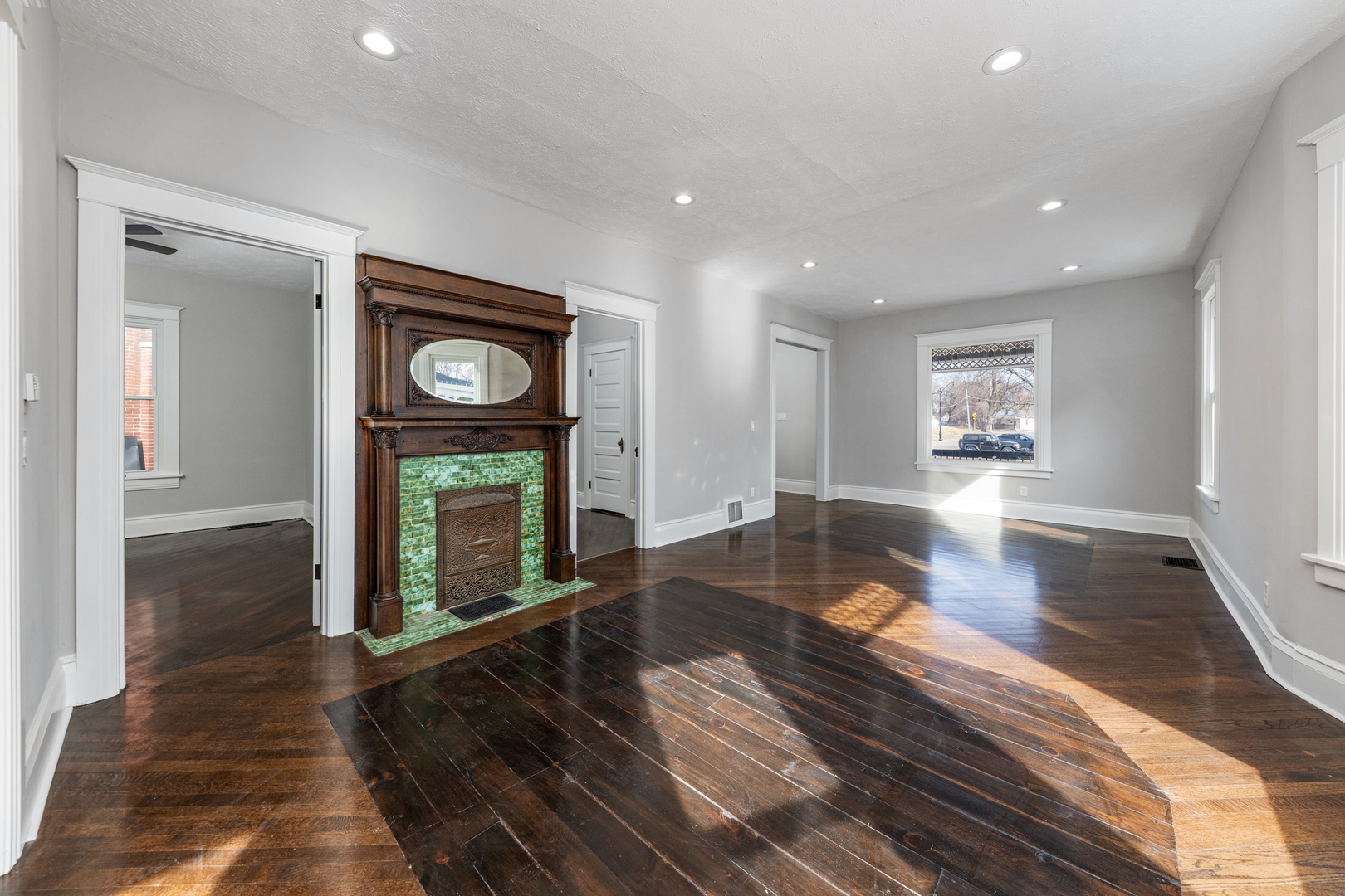 416 Buell Avenue, Joliet, IL 60435