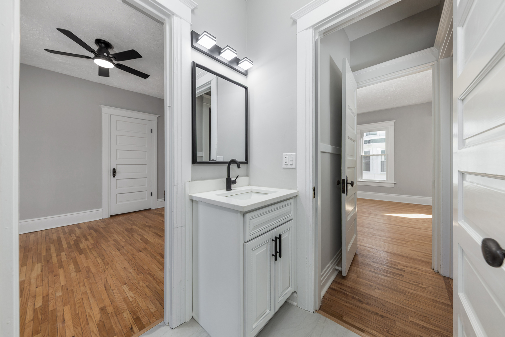 416 Buell Avenue, Joliet, IL 60435