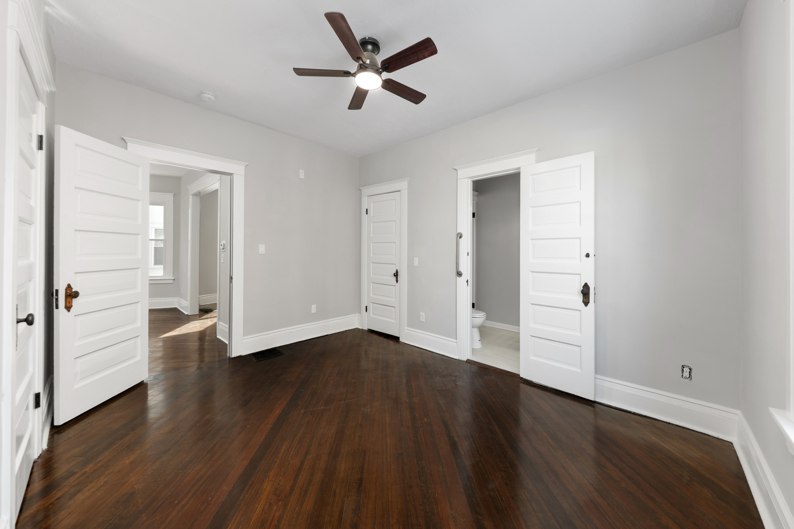 416 Buell Avenue, Joliet, IL 60435