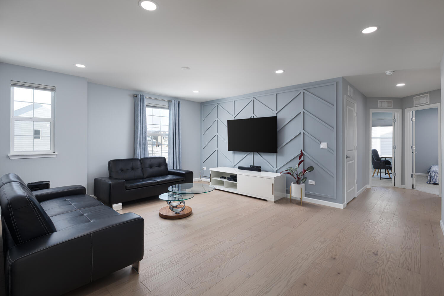 1127 Hibbard Road, Naperville, IL 60563