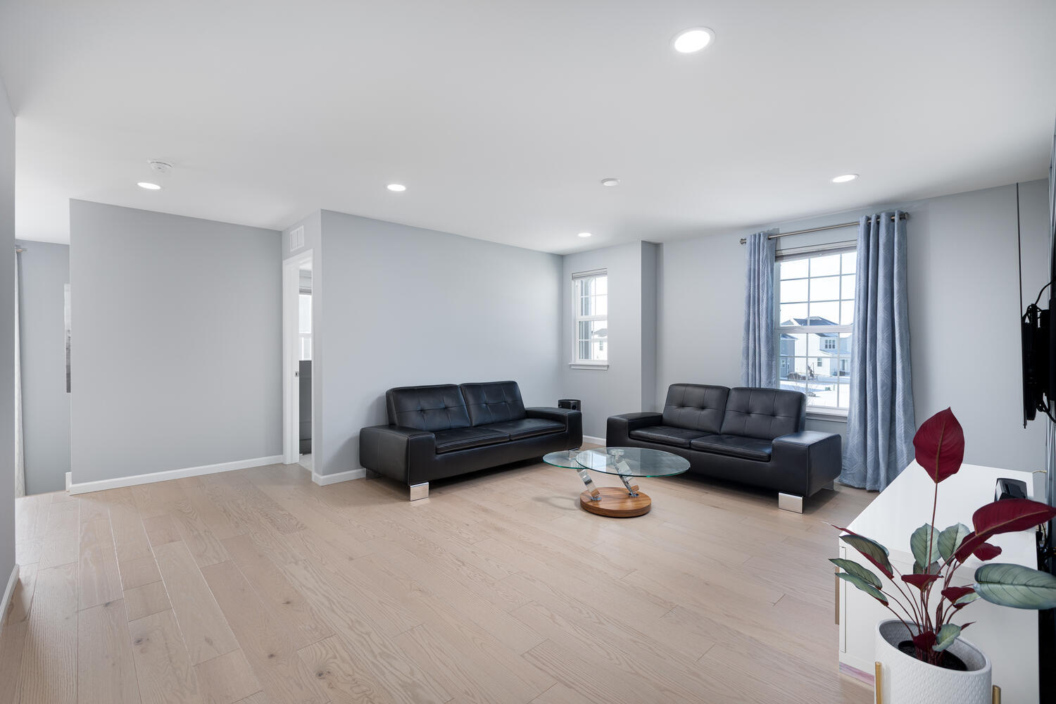 1127 Hibbard Road, Naperville, IL 60563