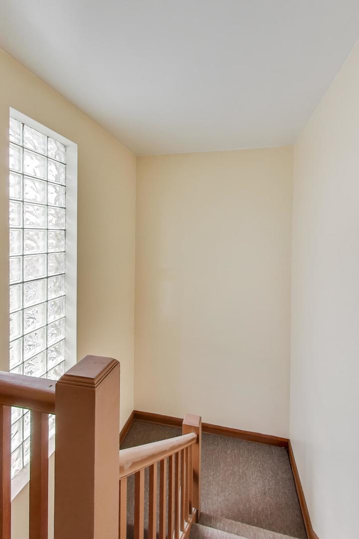 1833 Oak Park Avenue, Berwyn, IL 60402