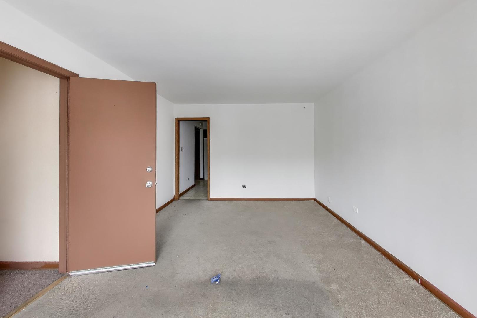 1833 Oak Park Avenue, Berwyn, IL 60402